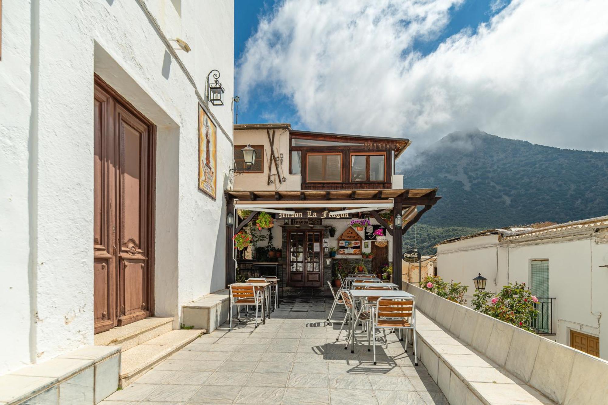 Hotel La Fragua I Trevelez Exterior photo