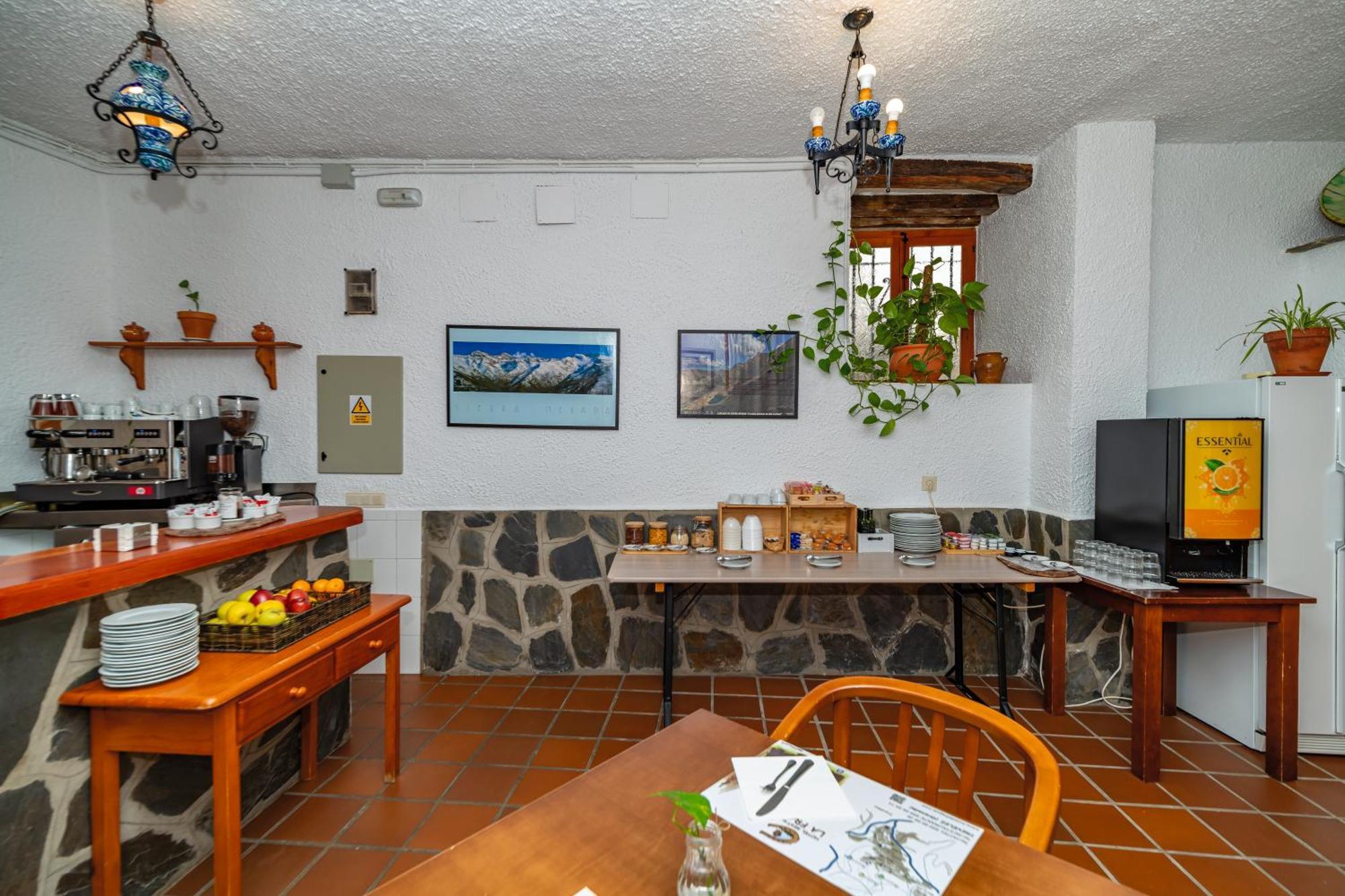 Hotel La Fragua I Trevelez Exterior photo