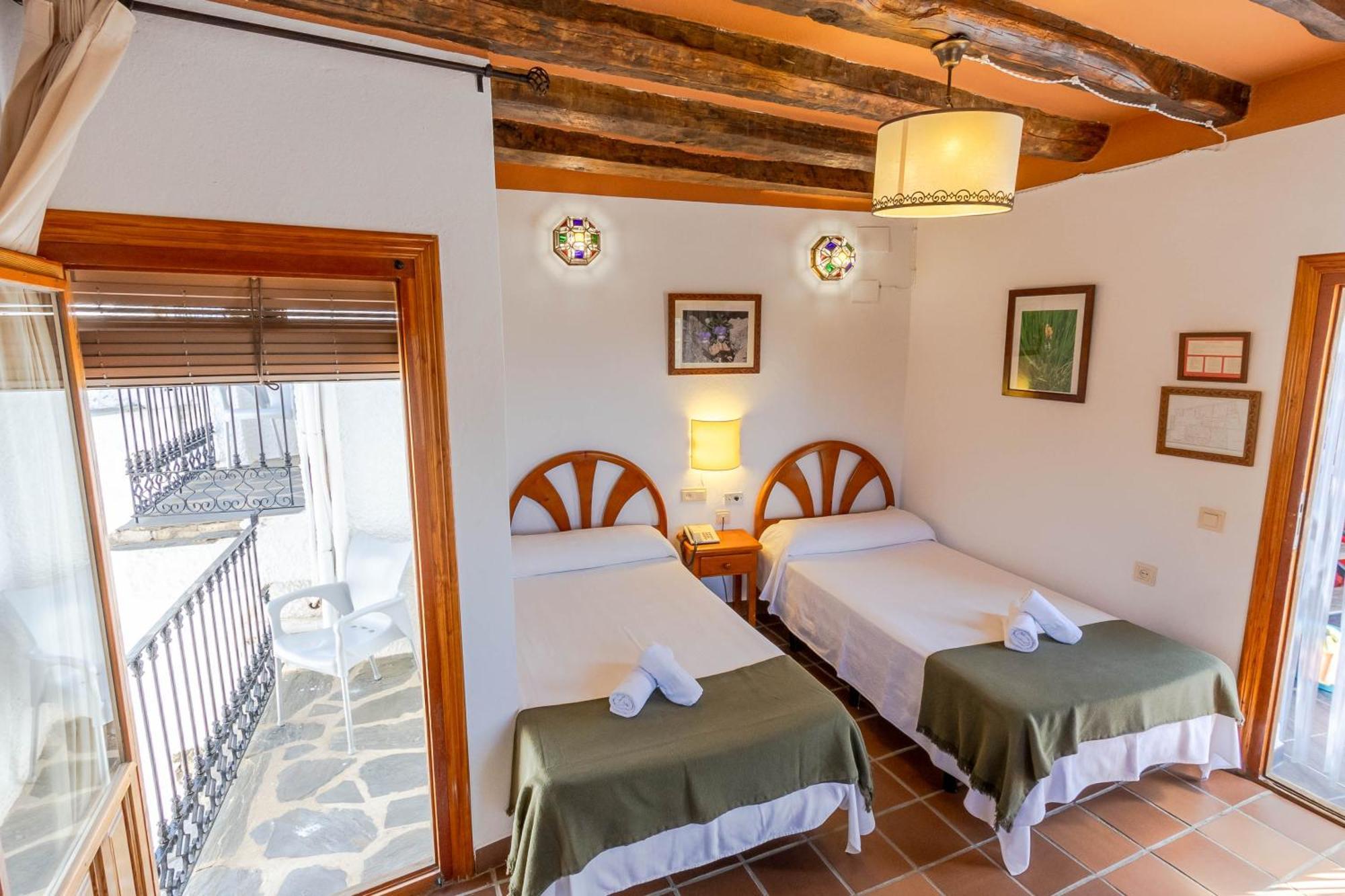 Hotel La Fragua I Trevelez Exterior photo