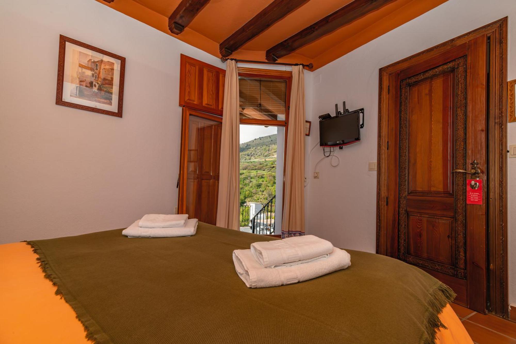 Hotel La Fragua I Trevelez Exterior photo