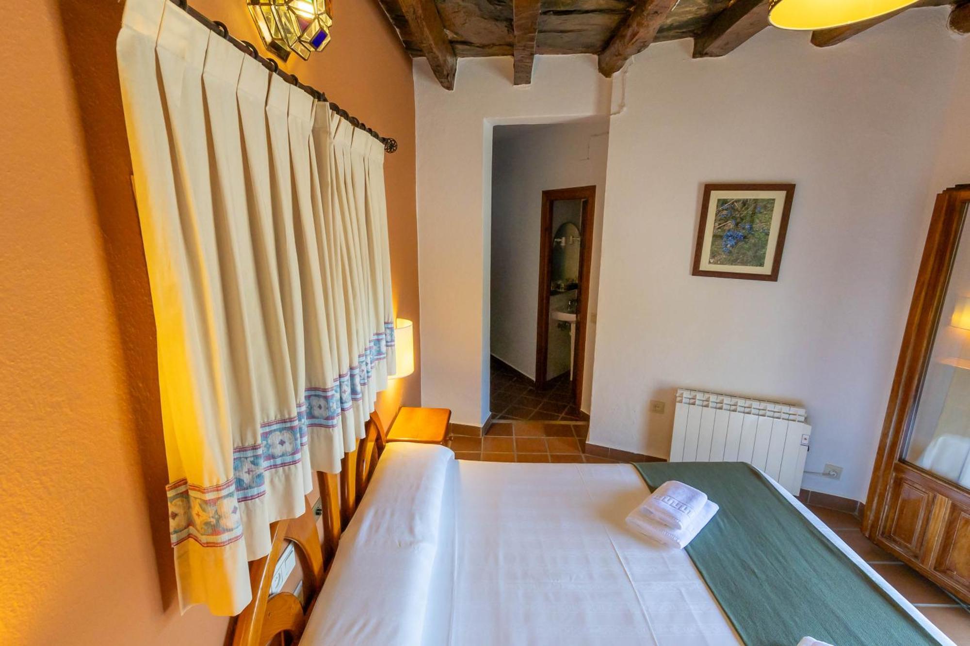 Hotel La Fragua I Trevelez Exterior photo